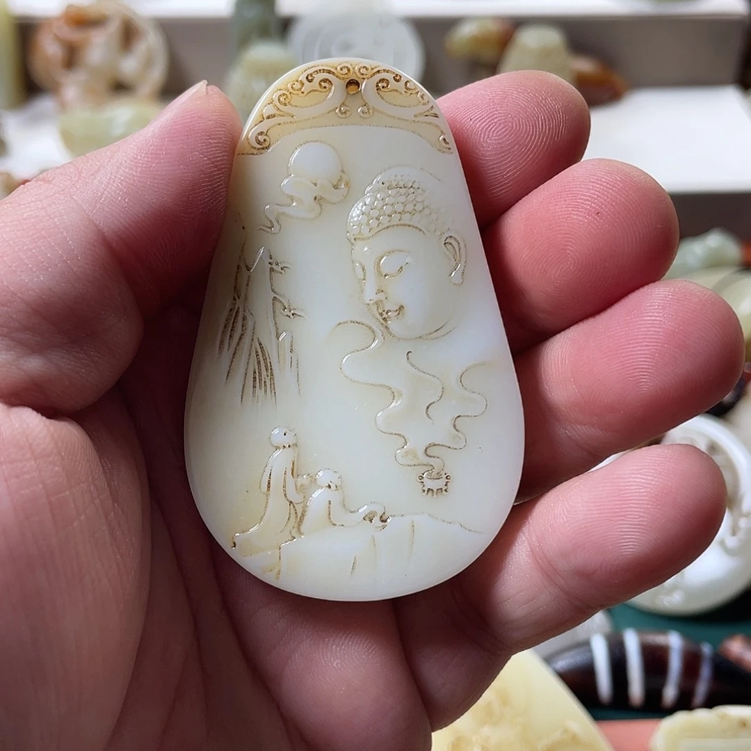 和田玉未镶嵌颈饰小*东