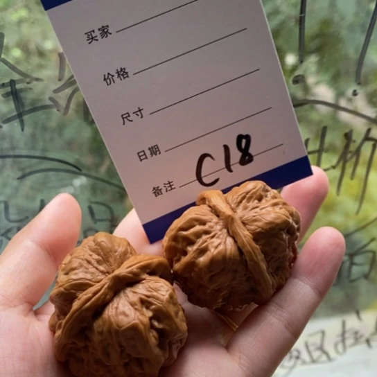 摆***渡文玩核桃吊坠38蛤蟆头