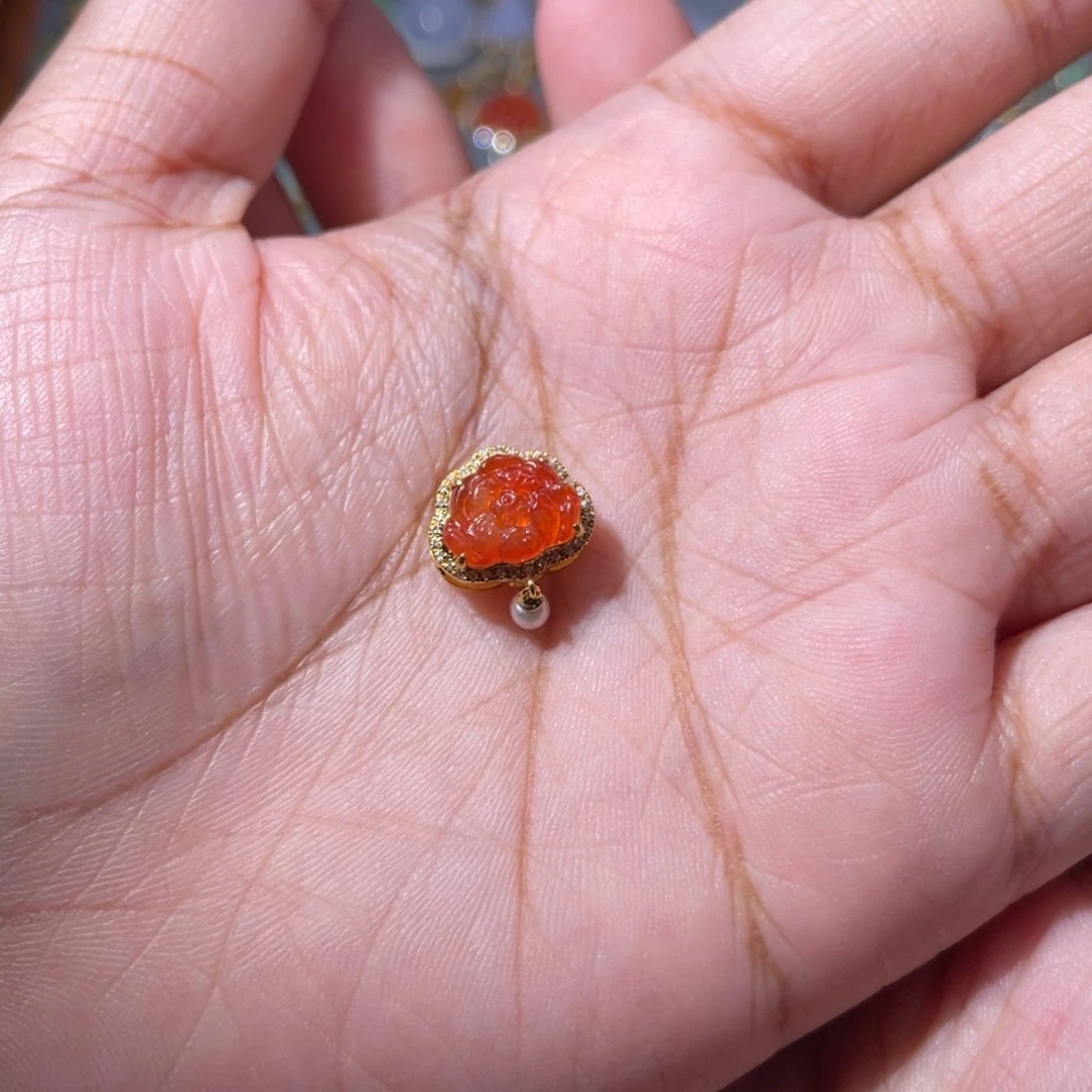 吊坠(不含链)18K金镶嵌翡翠