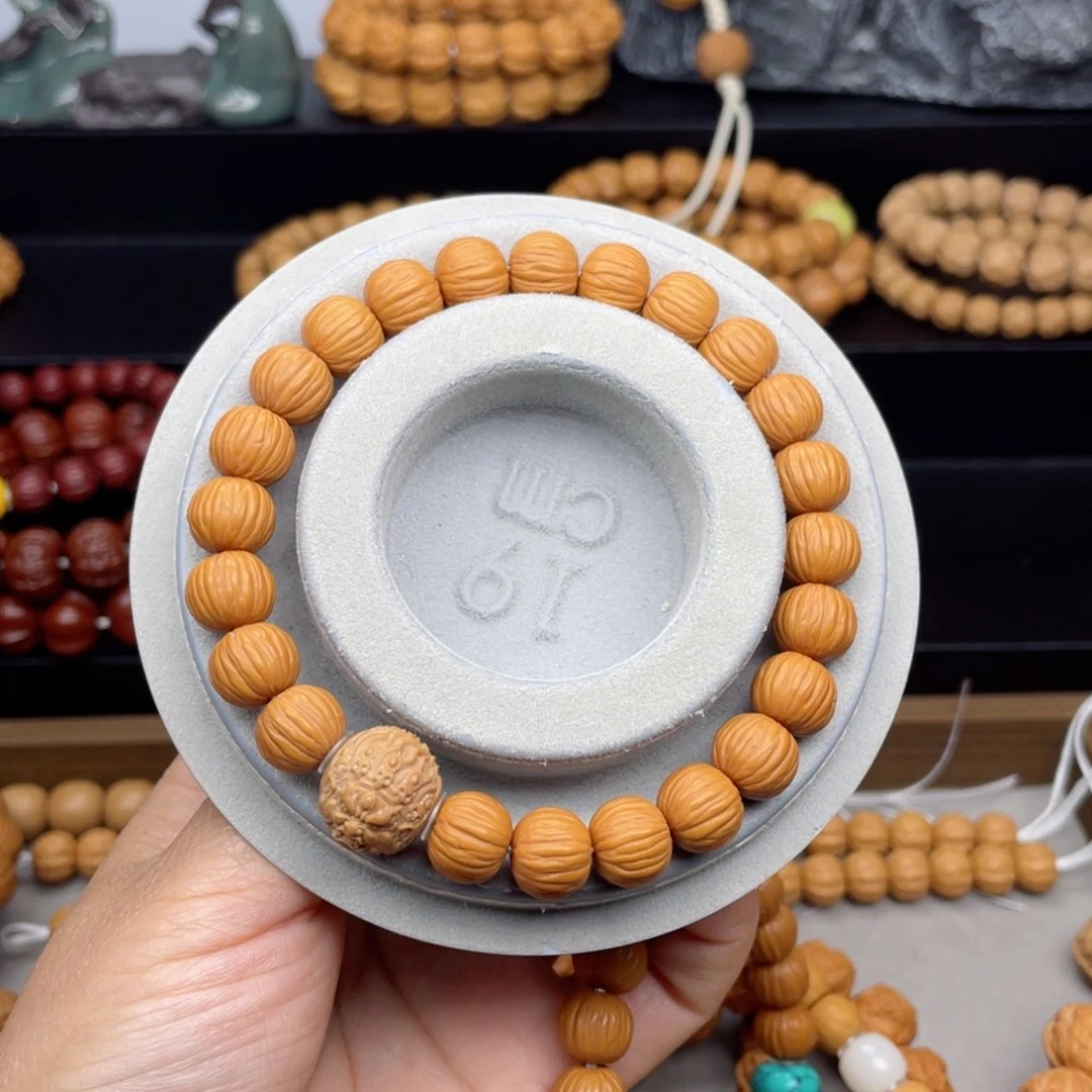 猴头核桃手串守*911土豪