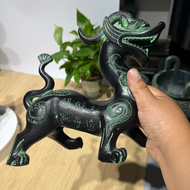 龙形貔貅仿古铜合金青铜家居装饰摆件，高21厘米
