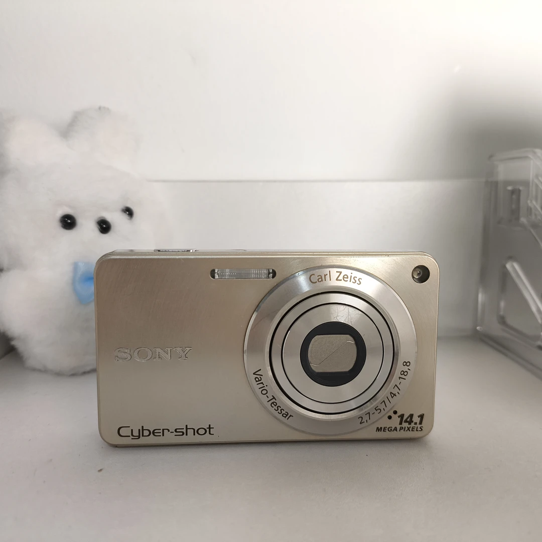 99新 Sony/索尼 w350 香槟色 1410万像素 色彩好显白人像直出ccd