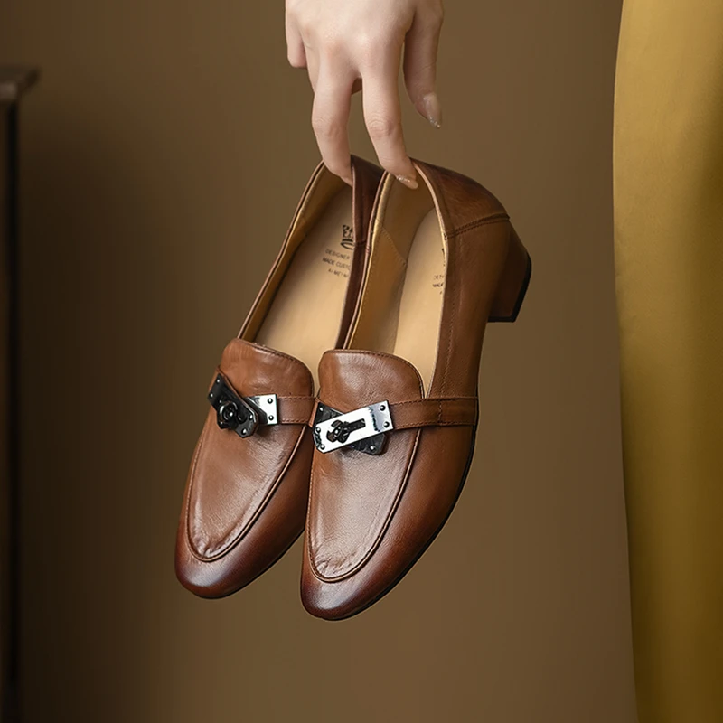 春季新款水洗做旧复古擦色老钱风方头乐福鞋时尚百搭