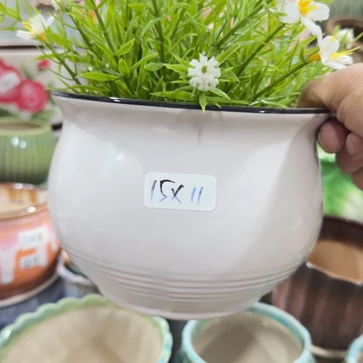 凑9块包邮，有孔，花盆