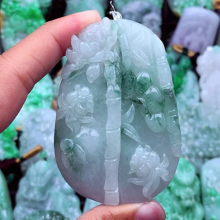 翡翠未镶嵌吊坠(不含链)