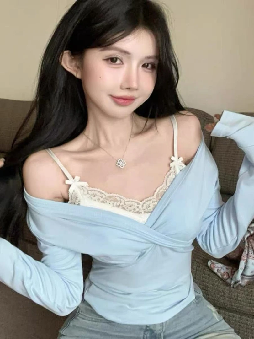 纯欲甜辣妹一字肩挂脖上衣女假两件v领长袖t恤蕾丝打底衫内搭