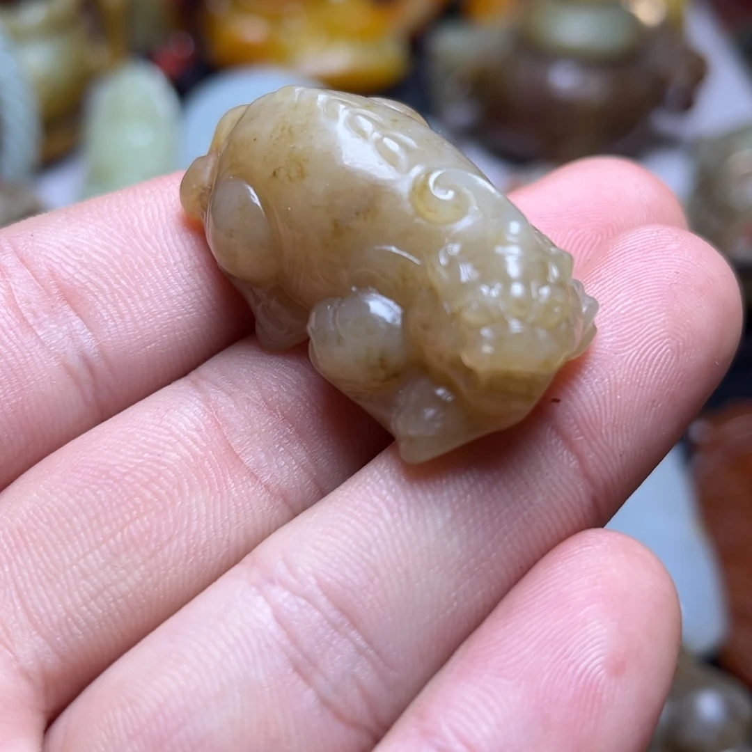 和田玉挂件未镶嵌