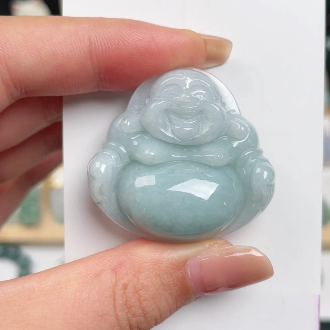 翡翠未镶嵌颈饰佛公