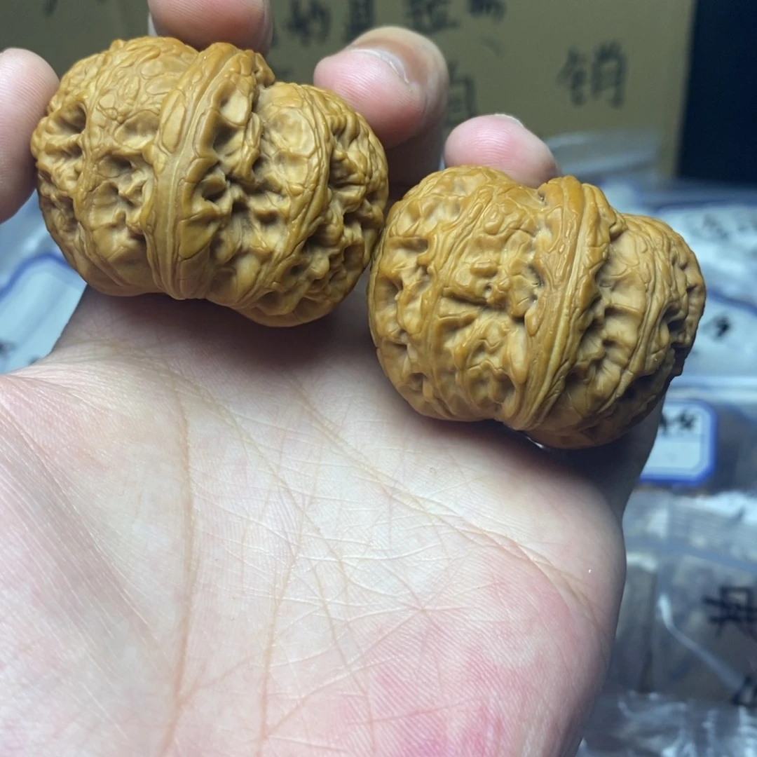 吊坠文玩核桃密**亮元宝