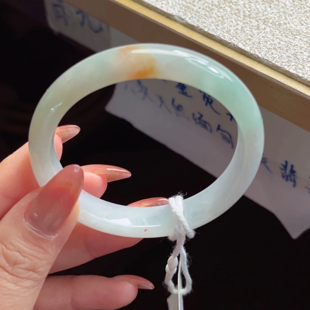 翡翠未镶嵌手镯手镯