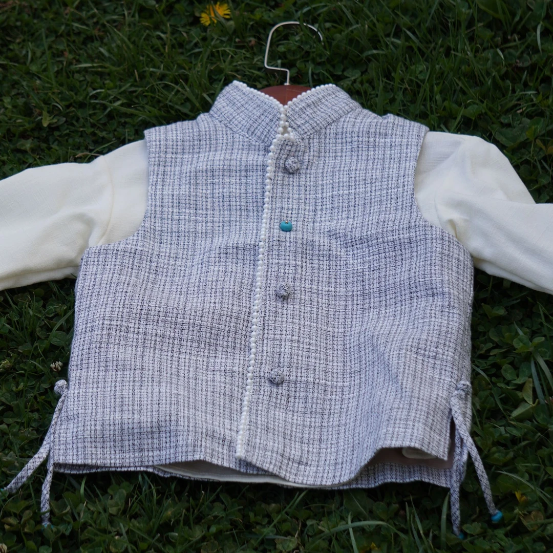 OLOLO民族风马甲男女同款