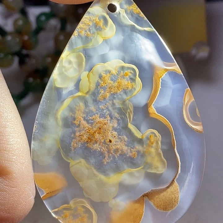 用***5玛瑙/玉髓未镶嵌颈饰