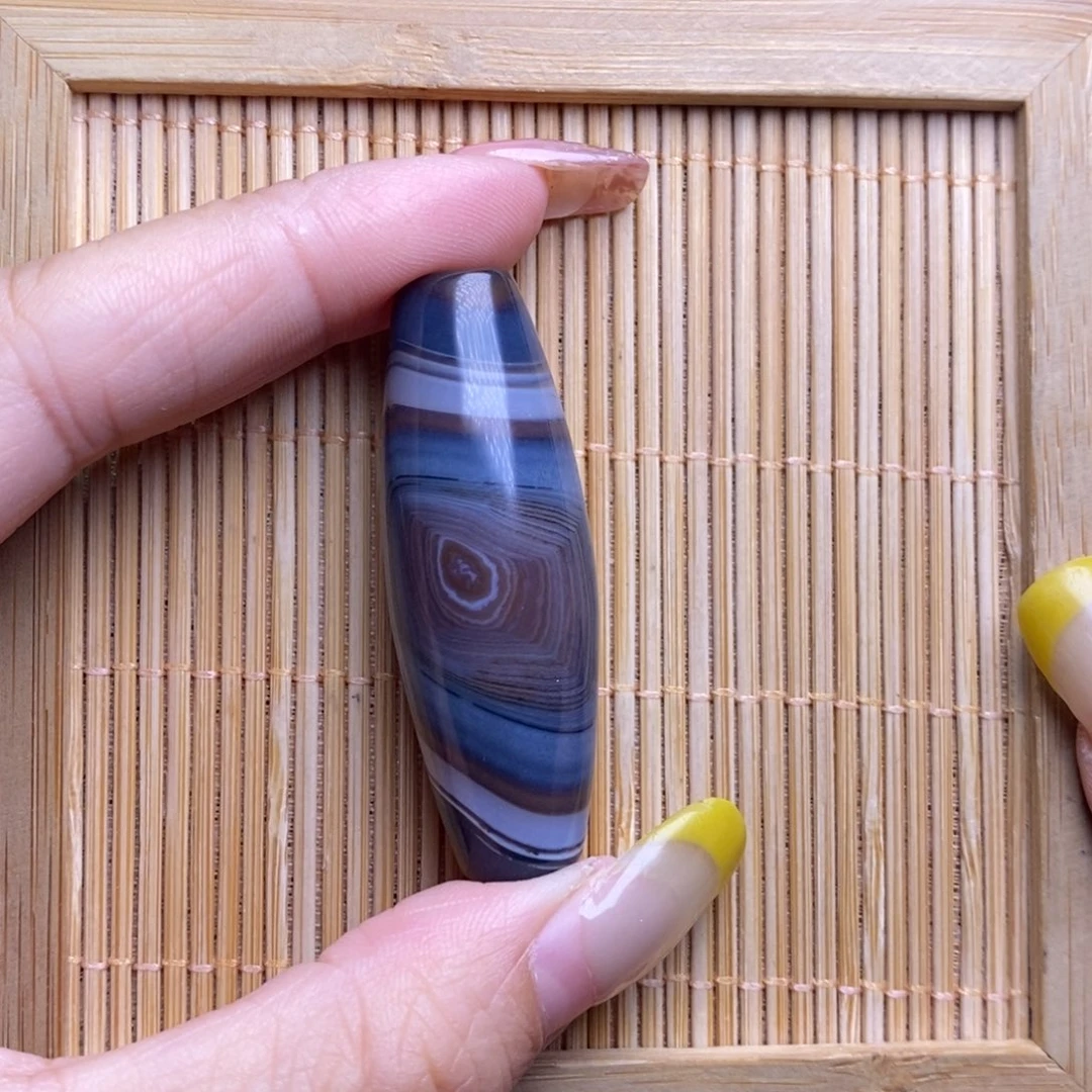 T***T玛瑙/玉髓未镶嵌珠宝半成品