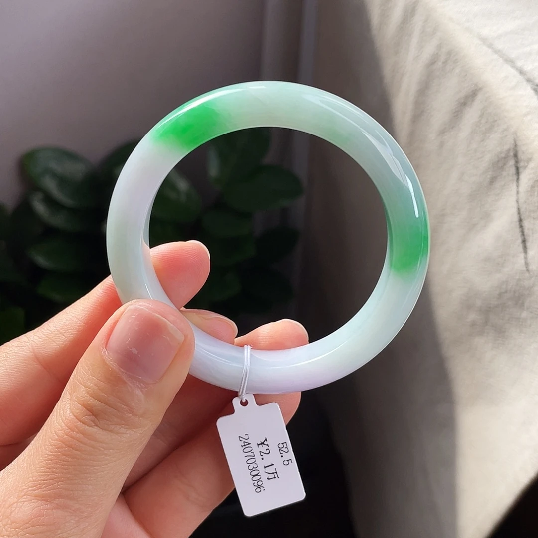 翡翠未镶嵌手镯52细糯化春彩