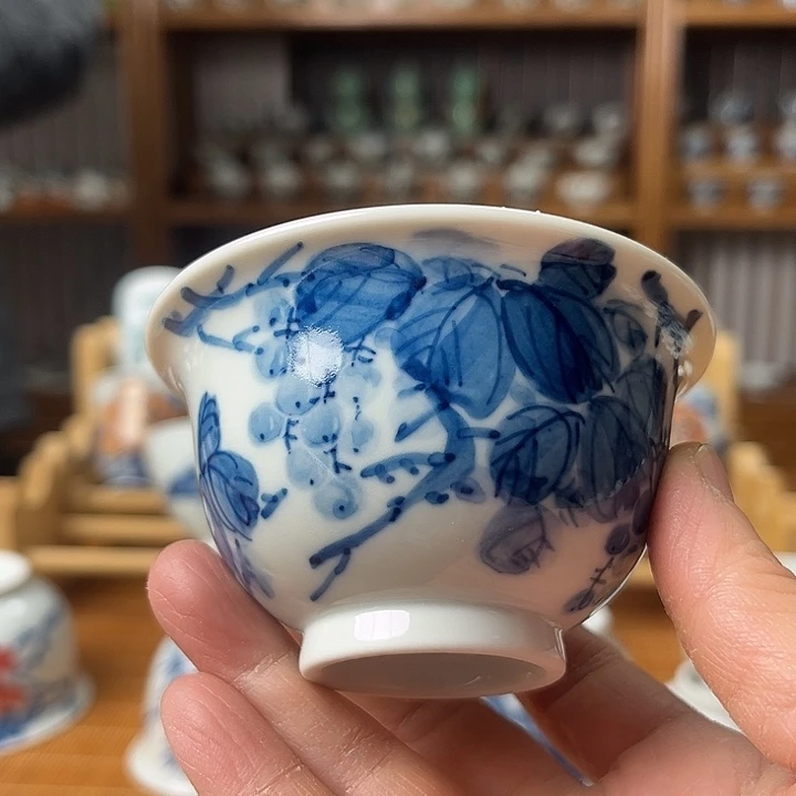 手工制作陶瓷器皿