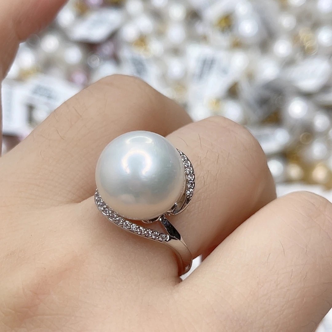 淡水珍珠合金吊坠(赠链)