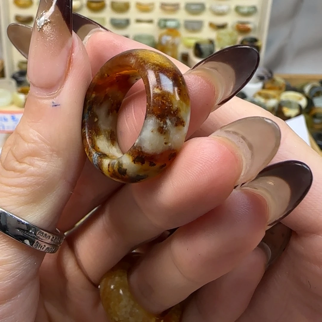 岫玉岫玉戒指未镶嵌