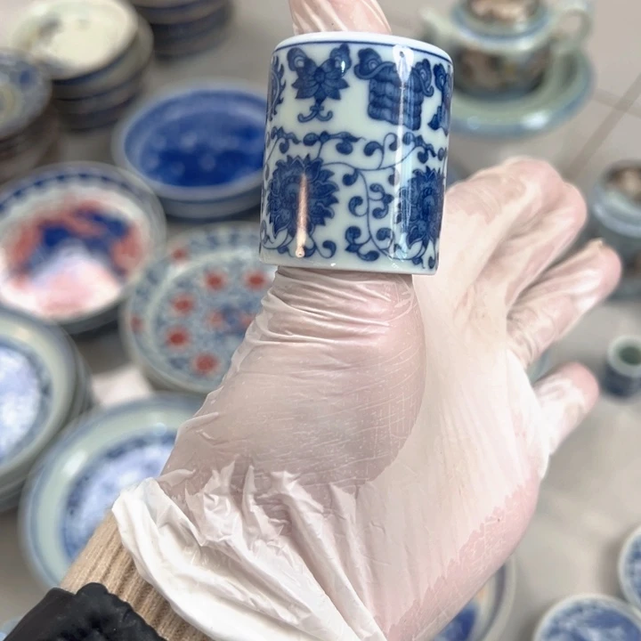 瓷片白青花缠枝莲扳指盖置全品