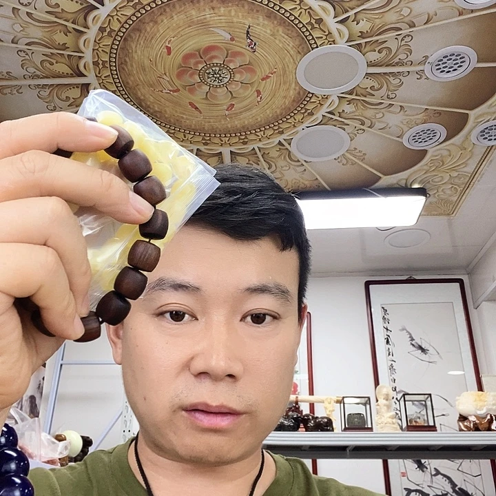 大叶紫檀（黑酸枝木类）4744