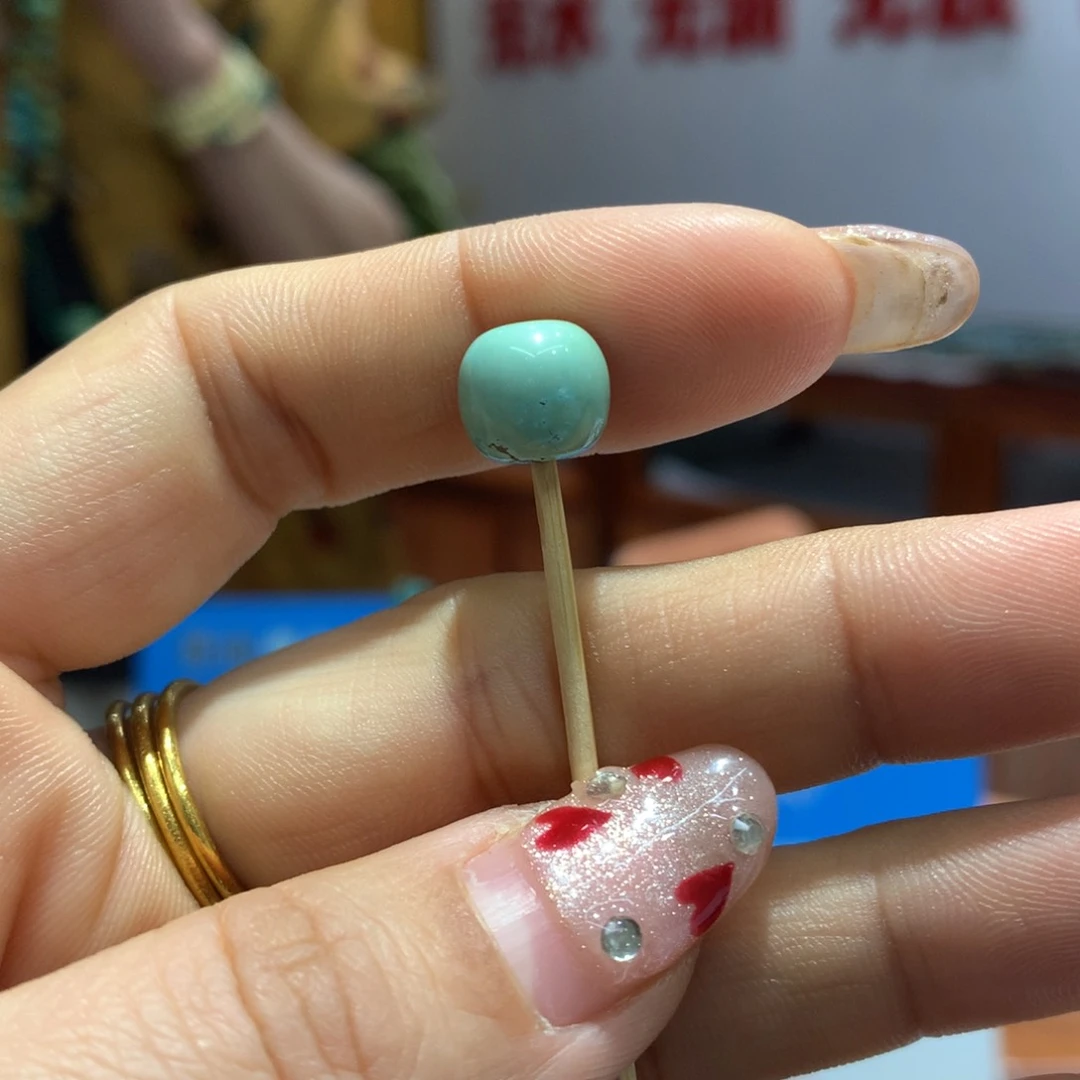 绿松石配饰未镶嵌