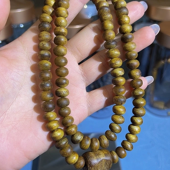 沉香沉香碎屑九九沉树丁虫漏多圈白棋0818