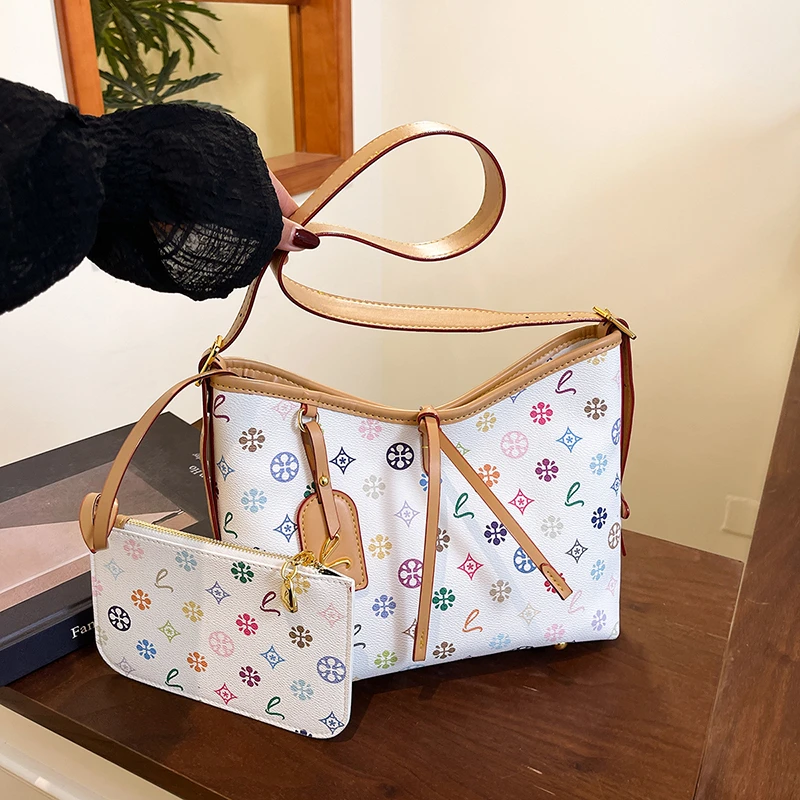 轻奢高级感印花托特包女2025新款单肩斜挎包洋气百搭大容量购物袋