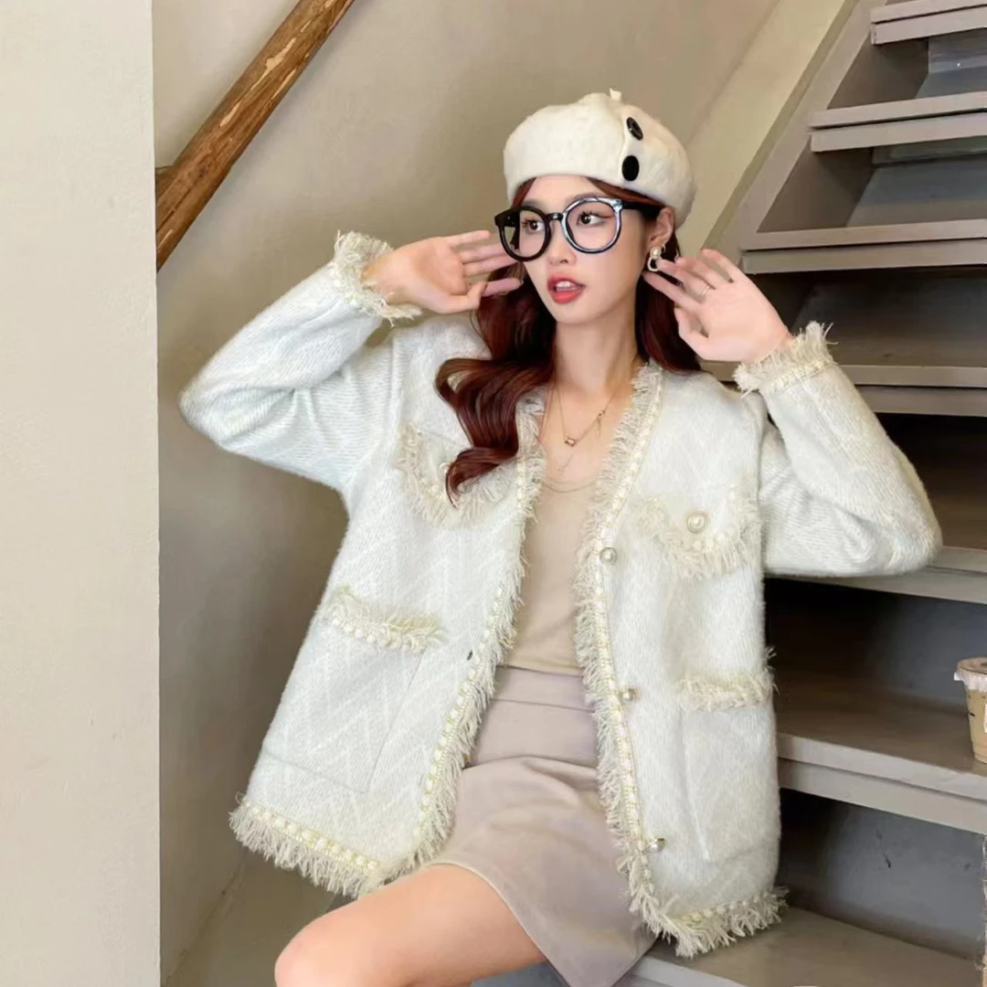 韩式秋冬V领均码小香风标准常规款开衫款单排扣女