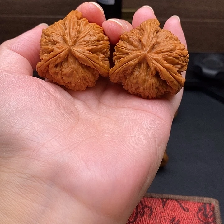 磕***碜把件文玩核桃白奔