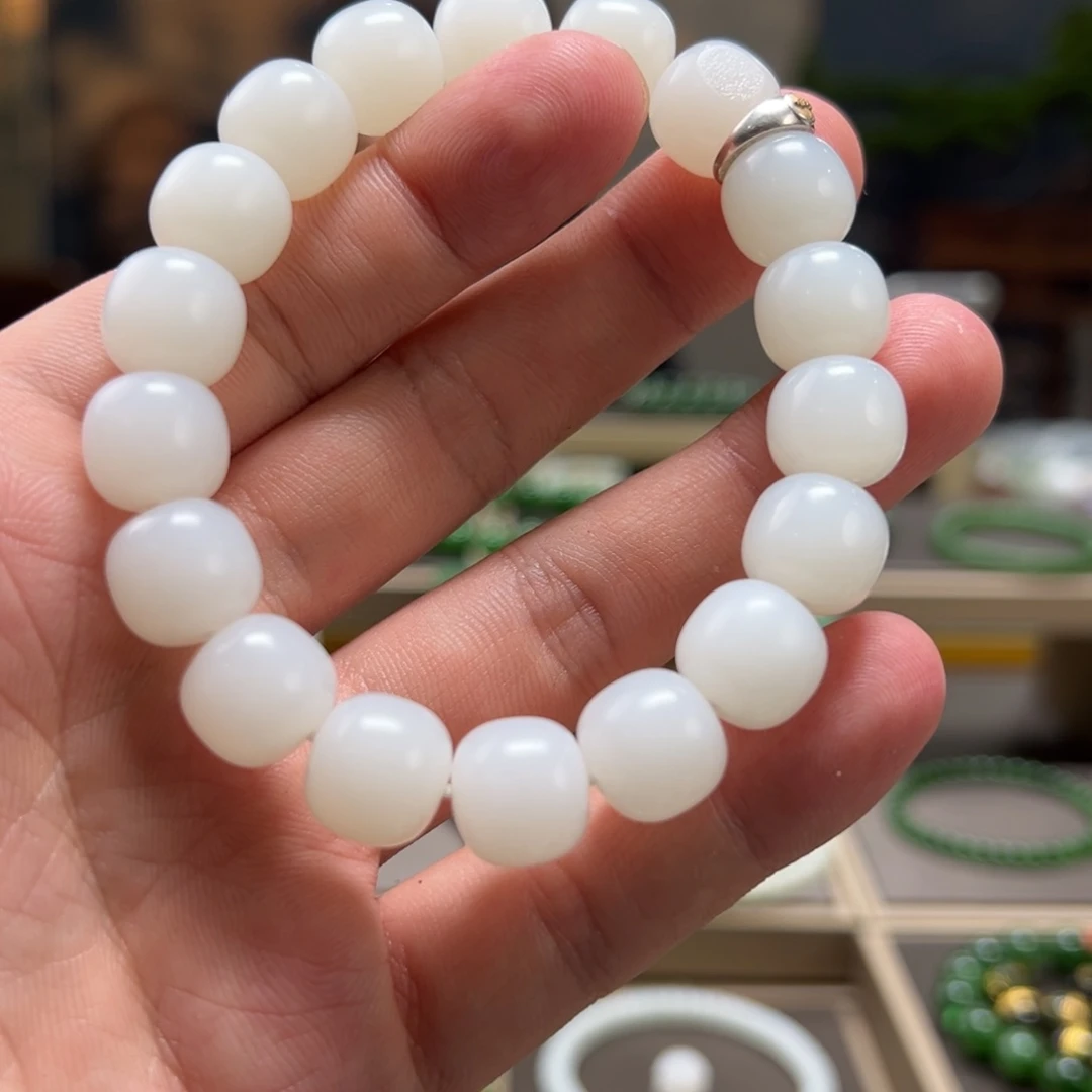 和田玉未镶嵌颈饰卡1 2