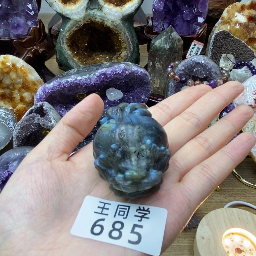未镶嵌珠宝半成品水晶685