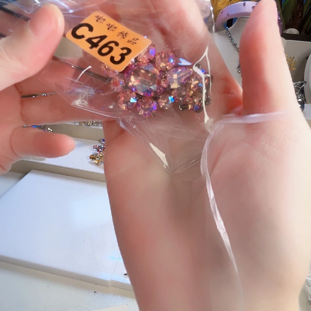 铁合金皮质施华水晶