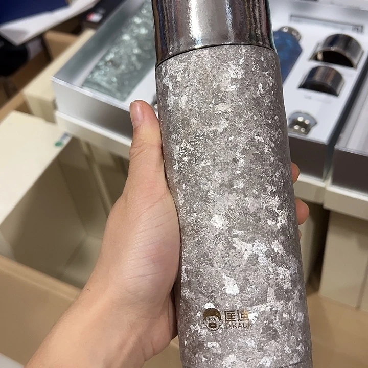 匡迪保温杯纯钛450450450颜色随机