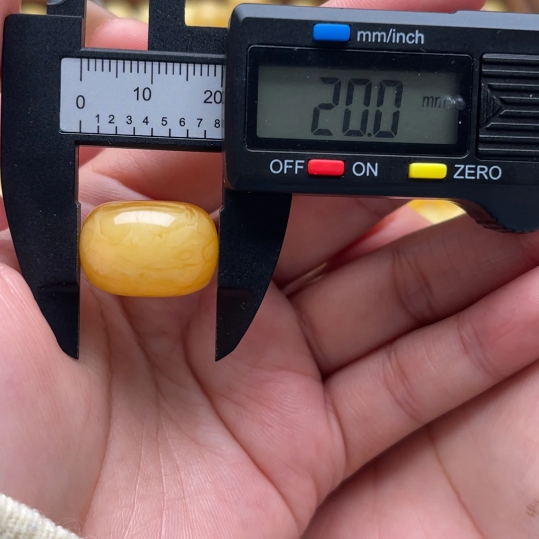 琥珀未镶嵌裸石蜜蜡墩子微瑕笑