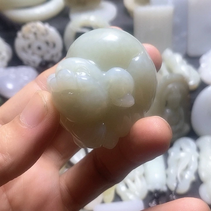 和田玉未镶嵌挂件火*