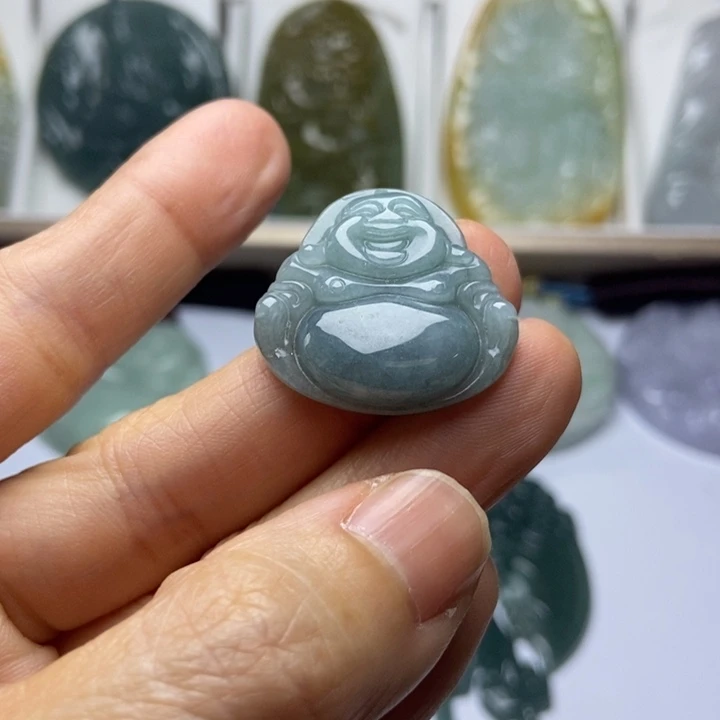 翡翠未镶嵌挂件翡翠