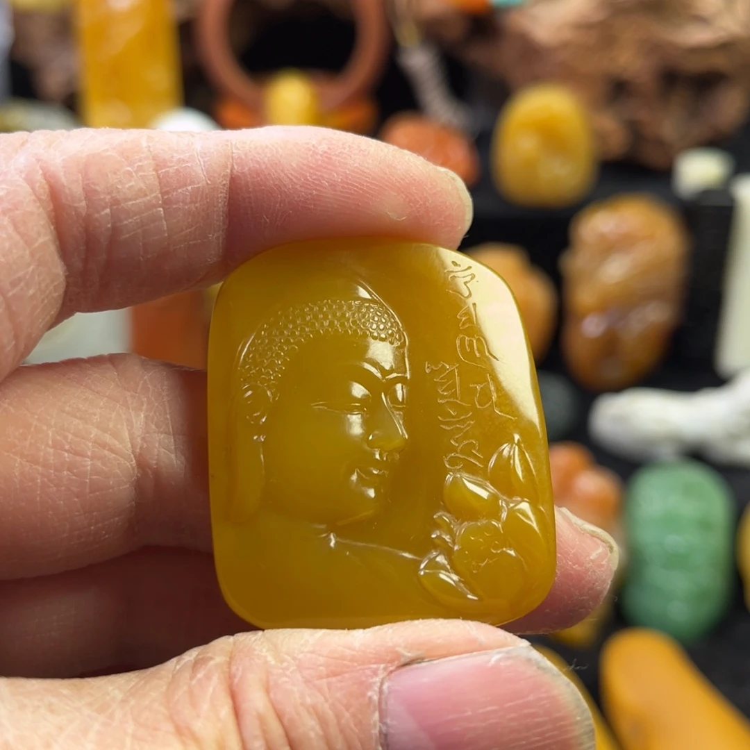 石英质玉未镶嵌挂件