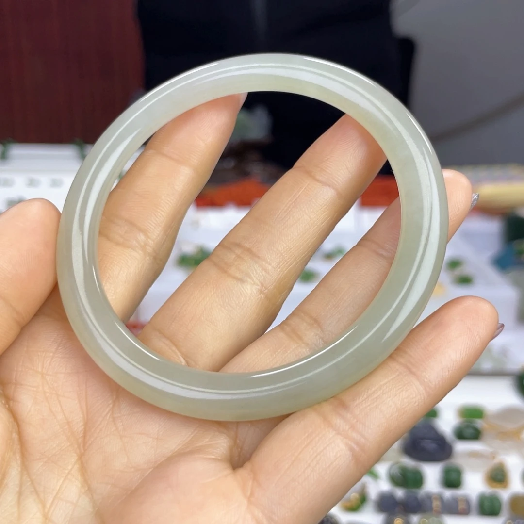 和田玉手镯未镶嵌59