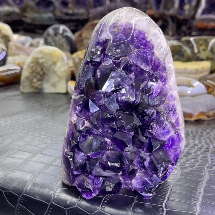 珠宝半成品未镶嵌水晶