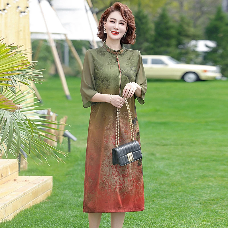 妈妈装夏装旗袍裙立领刺绣花中老年女装中长款裙子气质复古连衣裙