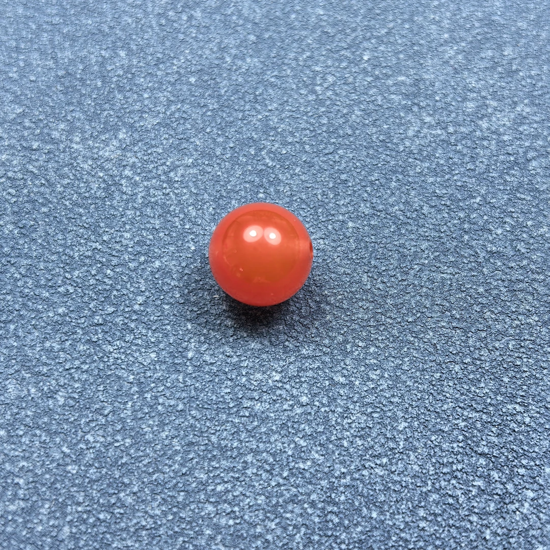 凉山南红玛瑙吊坠单珠直径3MM
