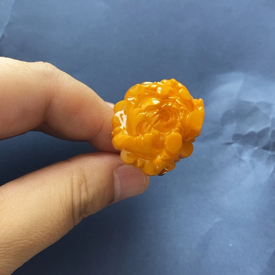 琥珀未镶嵌裸石戒指