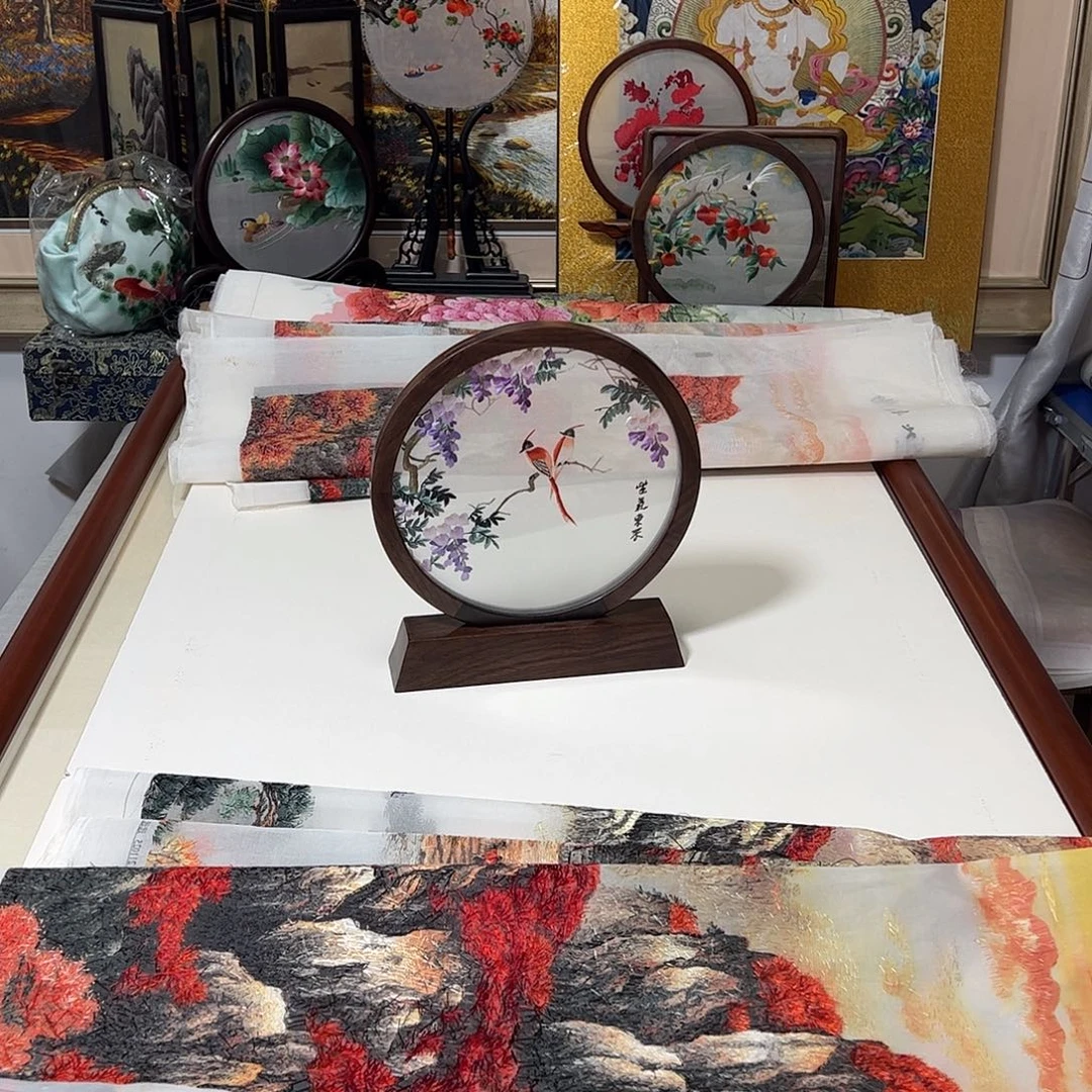 志***️刺绣纯手工刺绣画