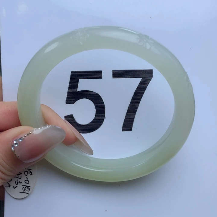 未镶嵌手镯和田玉55