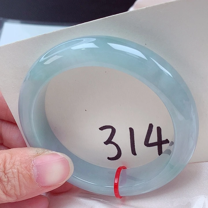 翡翠未镶嵌手镯翡翠