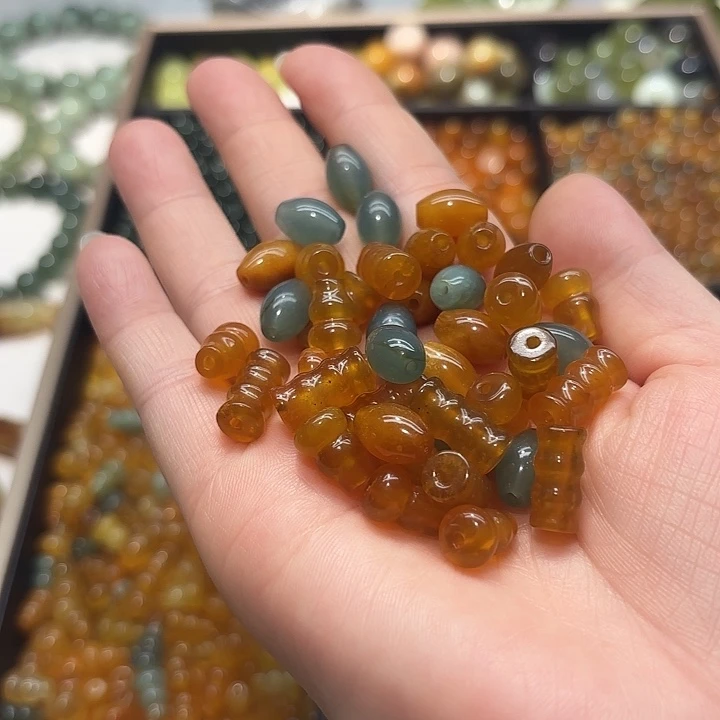 蛇纹石玉未镶嵌手串单珠40个小*母