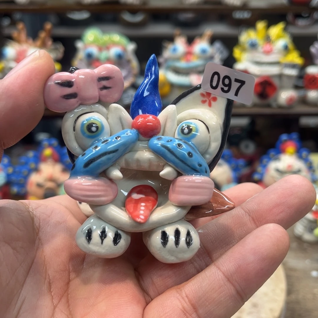 陶瓷纯手工抽象陶瓷摆件微瑕097