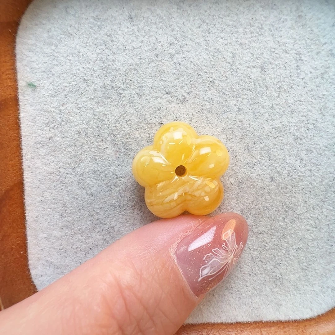 胖***包琥珀未镶嵌珠宝奇石