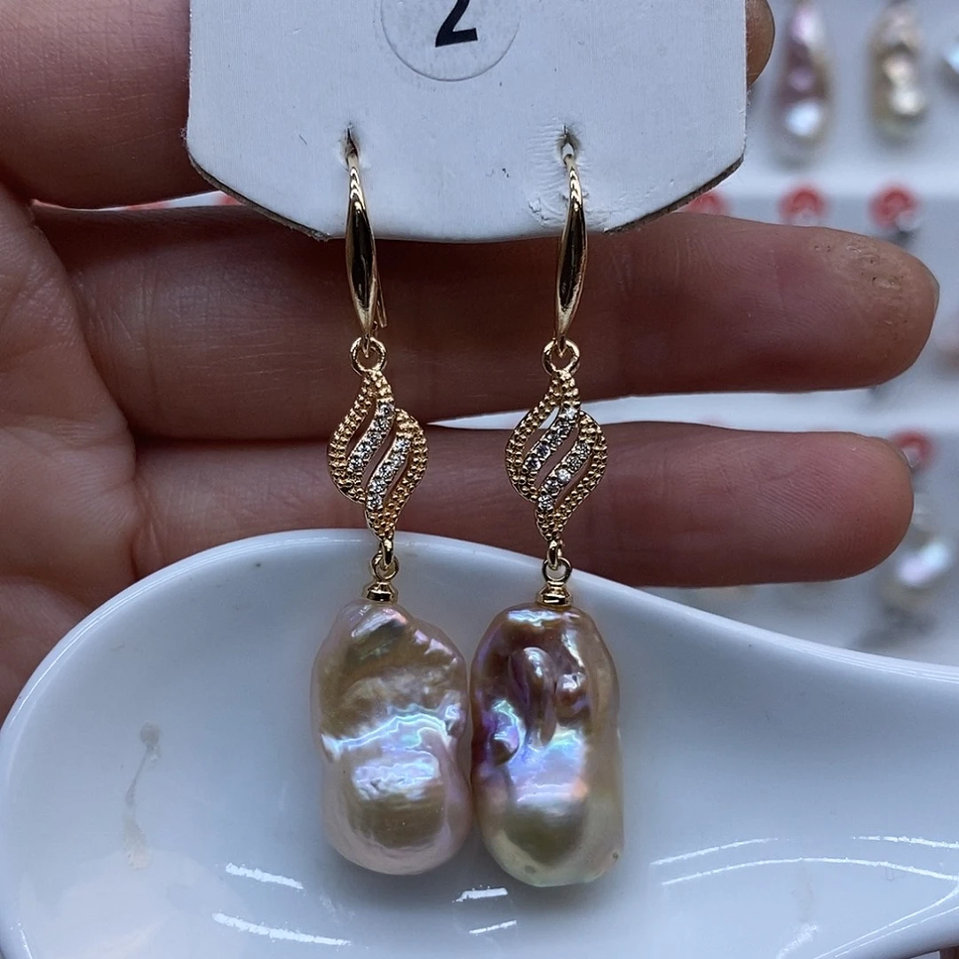 颈饰未镶嵌淡水珍珠