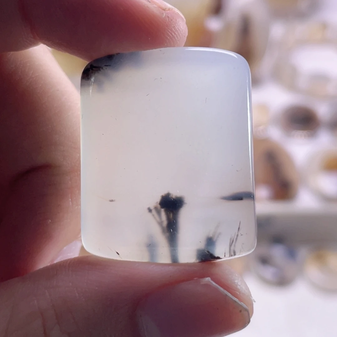 玛瑙/玉髓未镶嵌珠宝奇石