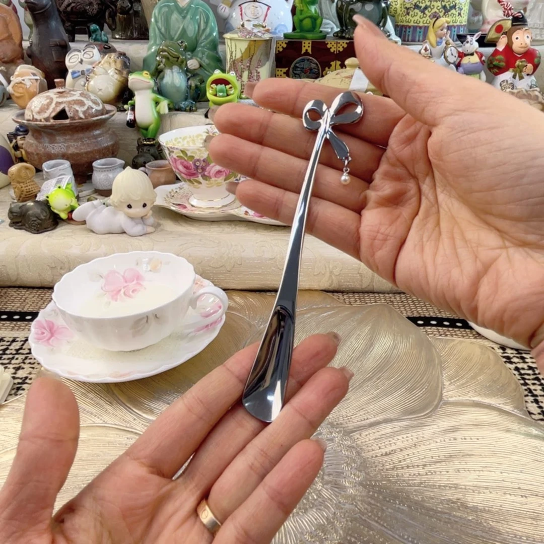 瓷片提****C瓷自顾自美丽的风景